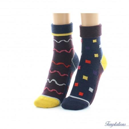 Chaussettes asymétriques damiers et ondulations – Berthe aux grands pieds