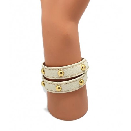 Bracelet en cuir blanc avec rivets