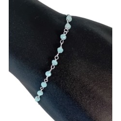 Bracelet de perles bleues...