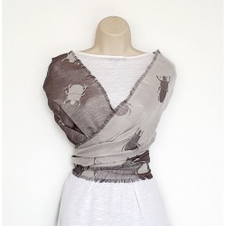 Foulard gris à motifs de...