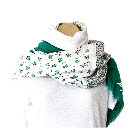 Foulard Ton Vert motifs Fleurs et Léopard  By Saida