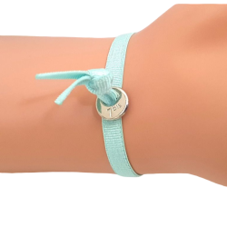 Bracelet élastique avec perle sertie de strass