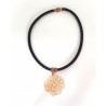 Collier en cordon tressé noir et pendentif rosace – Acier inoxydable finition or rose