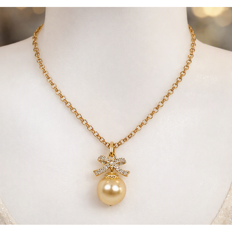 Collier pendentif perle dorée  - L'officiel