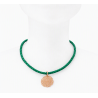Collier ras-du-cou cordon en cuir tressé et pendentif rosace