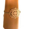 Bracelet élastique avec rosace en métal doré