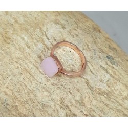 Bague en argent 925 avec pierre couleur rose -