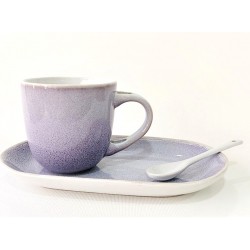 Tasse avec cuillère et soucoupe ovale